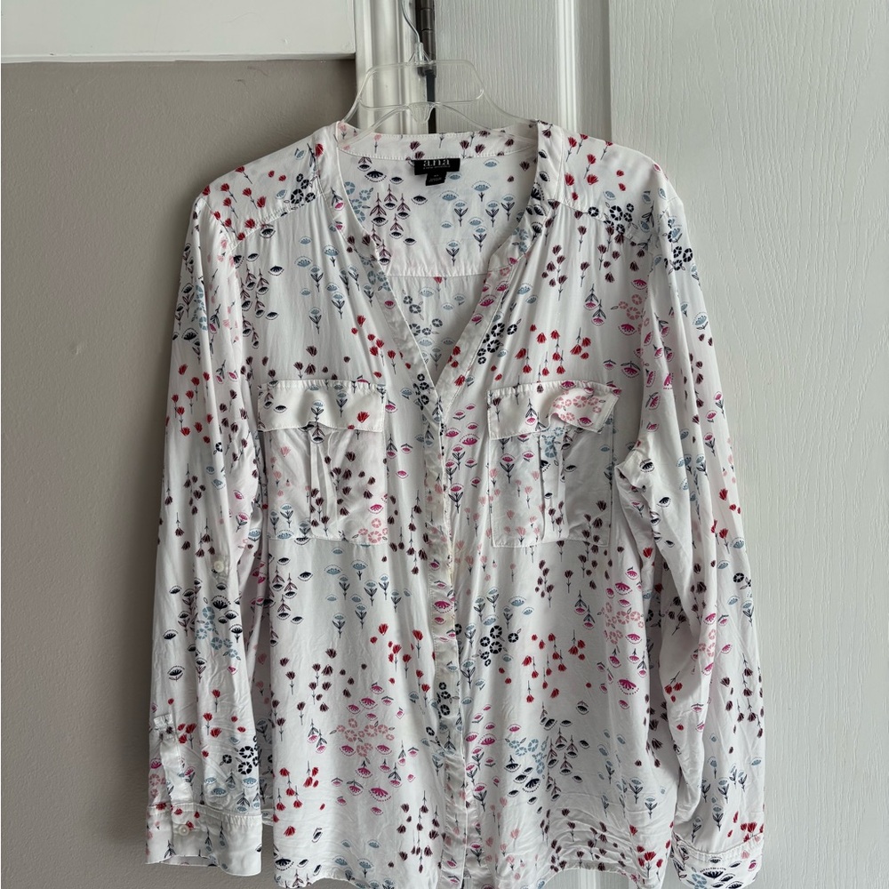 a.n.a White Floral Button Down Shirt - Picture 1 of 3